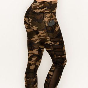 CAMOUFLAGE high waisted leggings with Mesh Inlay